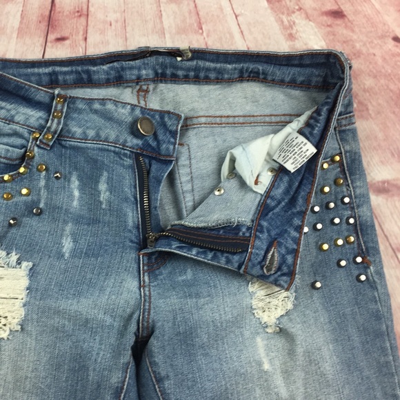 💸Romeo & Juliet Couture Distressed Skinny Jean - Picture 3 of 7